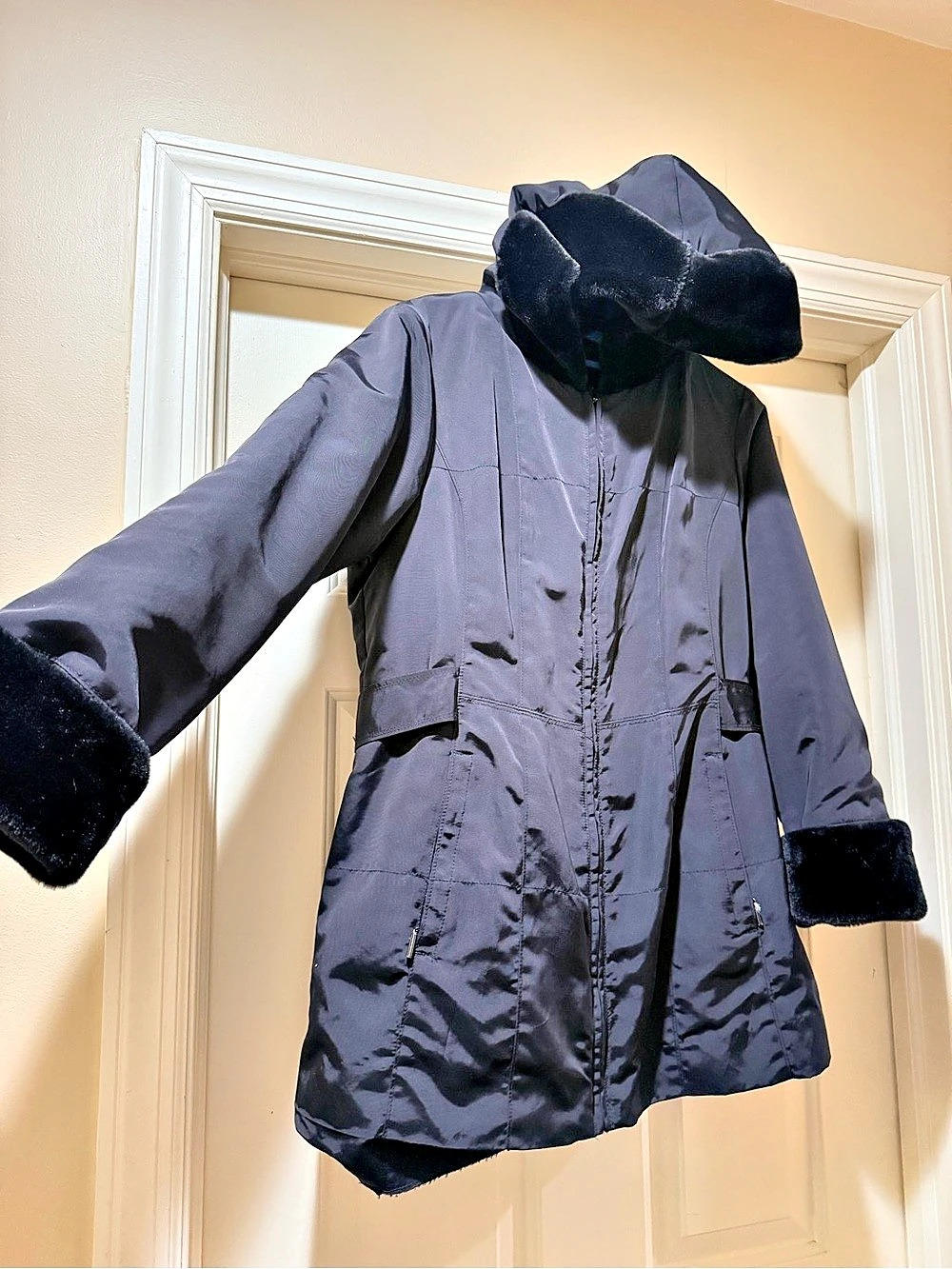 Jones New York reversible Faux-Fur Trim Coat in Black Size Small